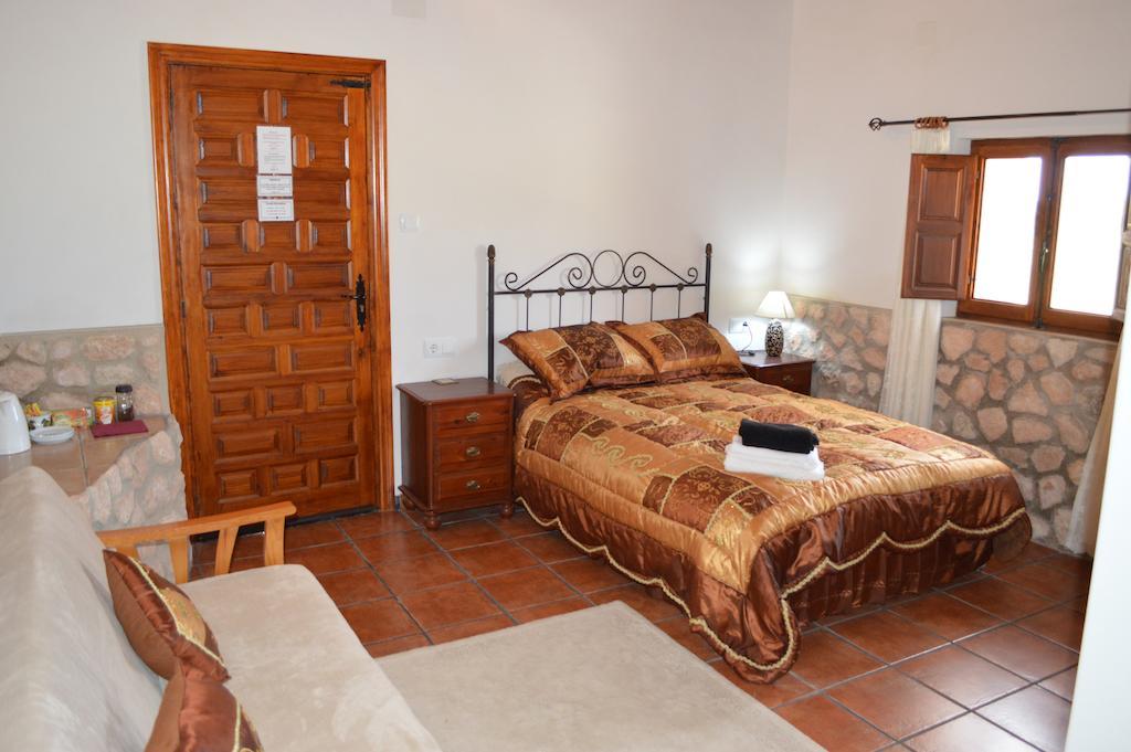 Grapevine Manor Bed & Breakfast Pinoso Canadas de Don Ciro Room photo